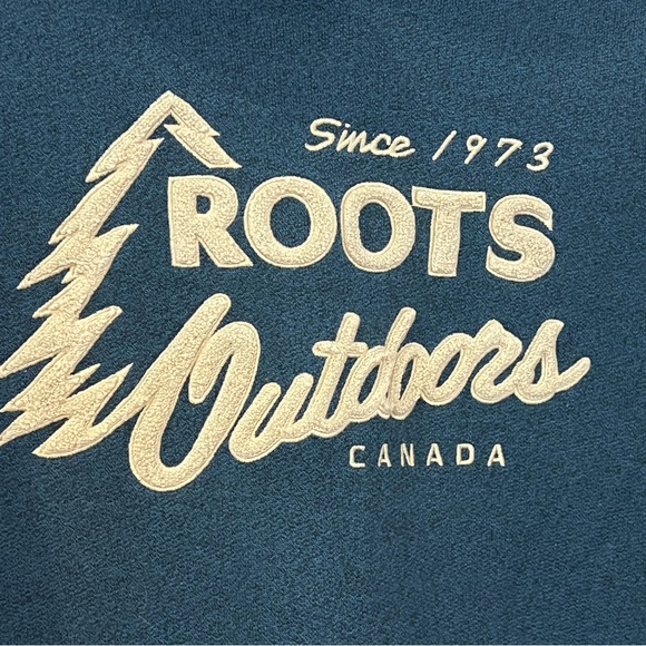 Roots "Outdoors Canada" Womens Blue Green Hoodie Sz M Super Soft interior! - Picture 3 of 9